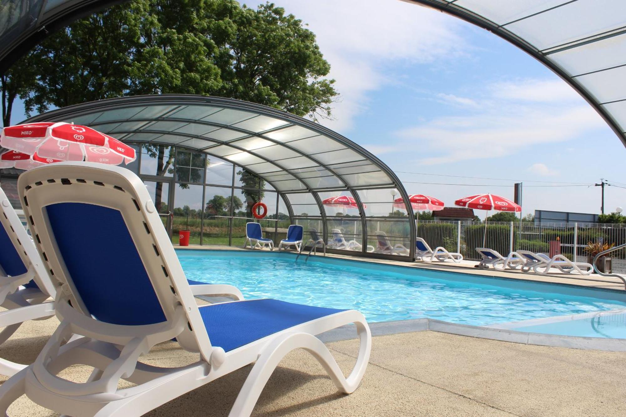 Camping Le Clos De Balleroy Eksteriør billede