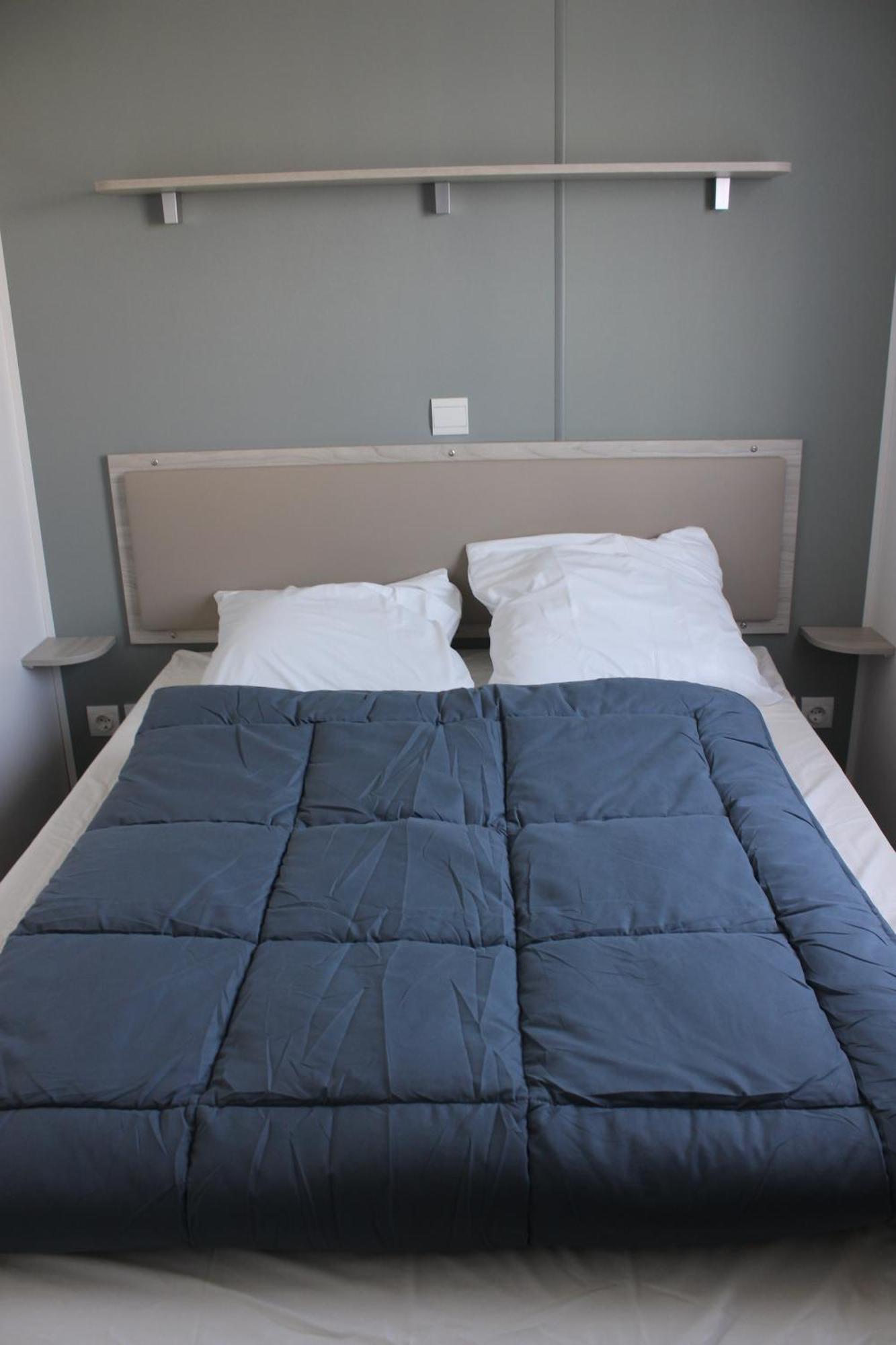 Camping Le Clos De Balleroy Eksteriør billede