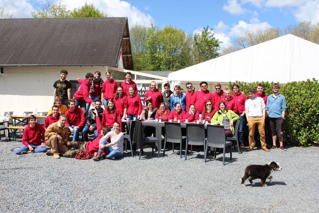 Camping Le Clos De Balleroy Eksteriør billede